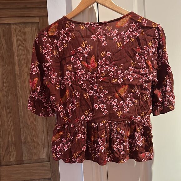 Madewell Tie-Sleeve Wrap Top in Butterfly Sanctuary 4 - Picture 11 of 12
